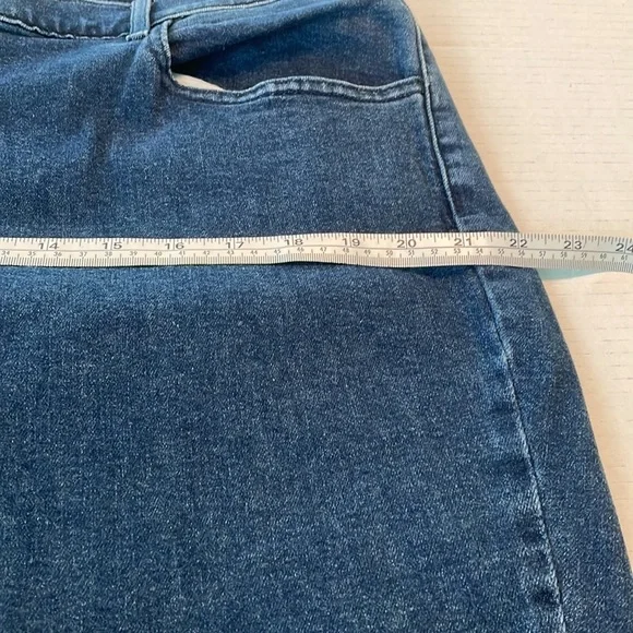 Brooke Shields jeans EUC size 20W petite dark wash boot cut 5pocket w/stretch - Picture 12 of 12